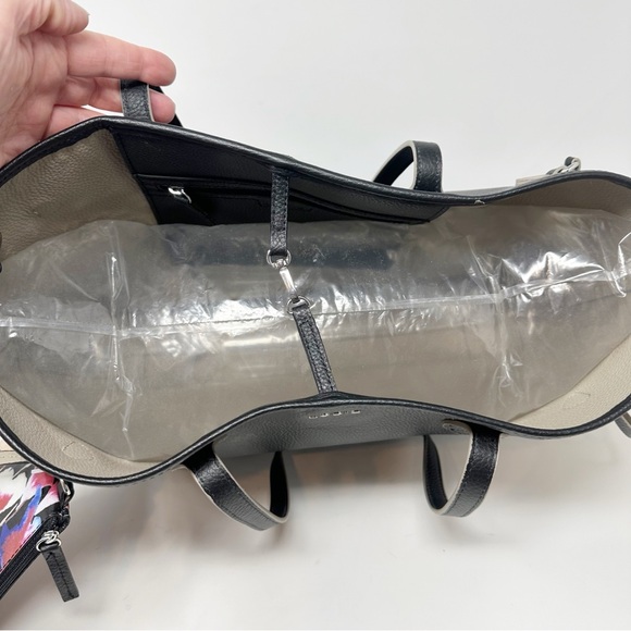 Lodis Black Tote Bag with Structured Design - Picture 5 of 5